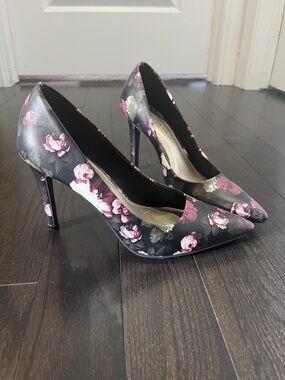Christian Siriano Black Pumps with Pink Rose Floral Print